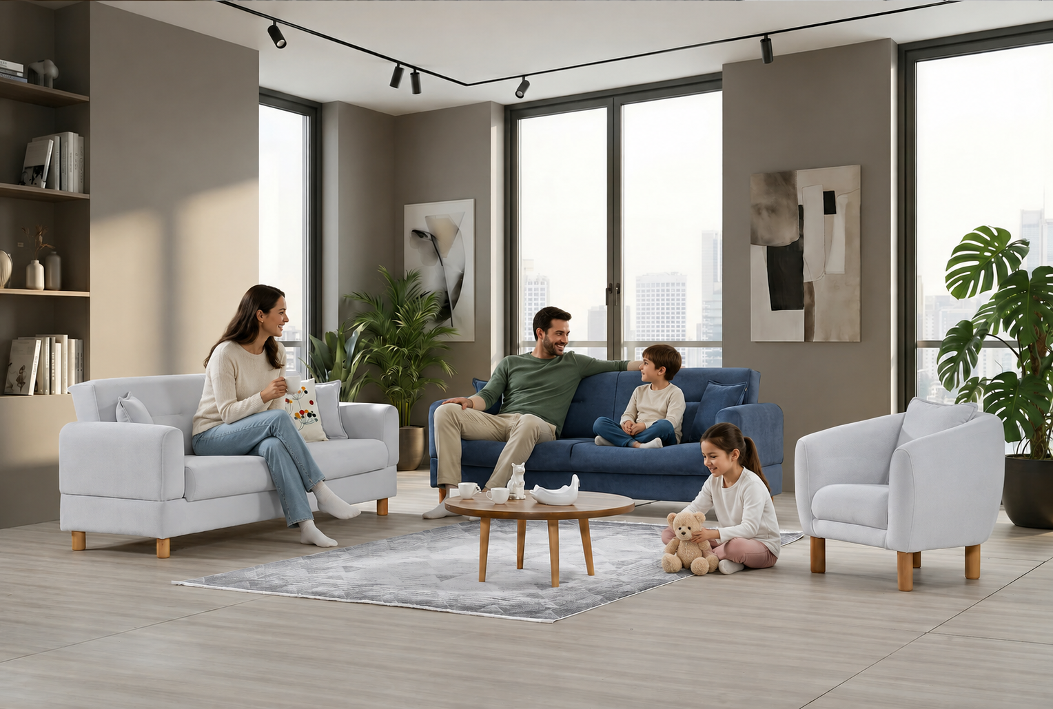Ekol Ev mobilyalarıyla birlikte vakit geçiren aile